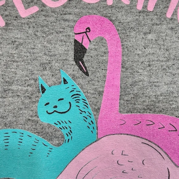 Port & Company Flocking Fabmewlous  cat flamingo graphic short sleeve tshirt  S - Picture 4 of 8